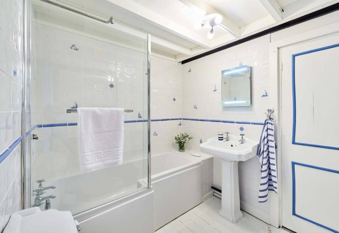Rigg Cottage Уитби Екстериор снимка